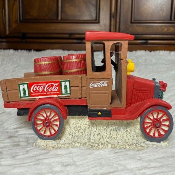 Vintage Coca-Cola Town Square Collection Pickup Truck w/Removable Barrels Figure - Picture 5 of 13